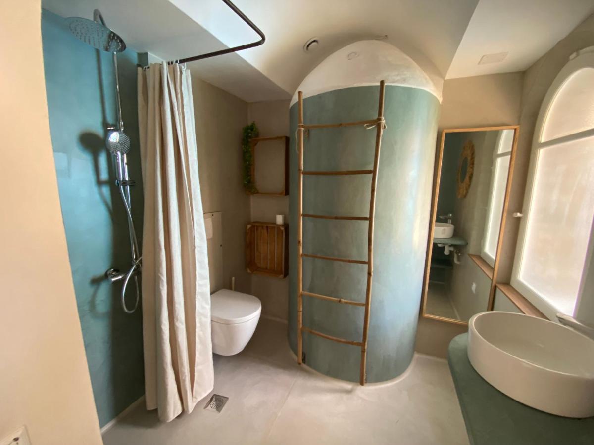 Le Patio Aux Oiseaux Bed and Breakfast Λα Σιοτά Εξωτερικό φωτογραφία